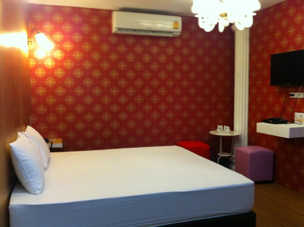 Tonrak Resort Ban Ongkharak Phòng bức ảnh