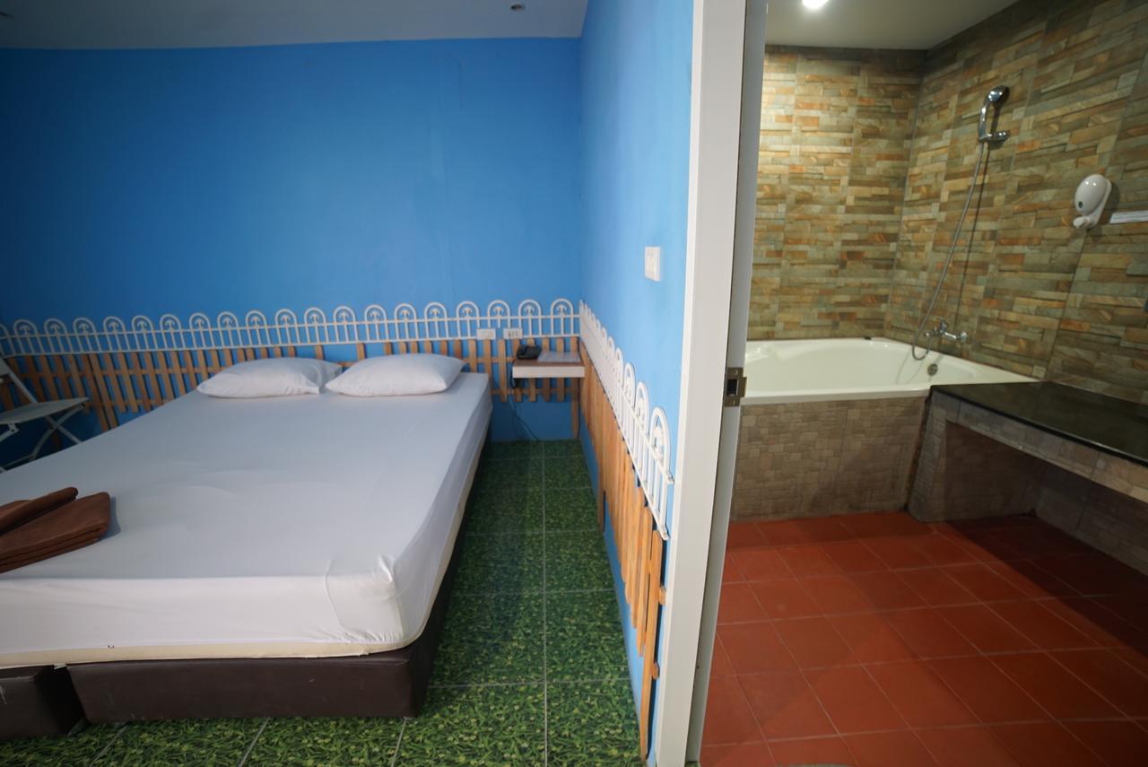 Tonrak Resort Ban Ongkharak Ngoại thất bức ảnh