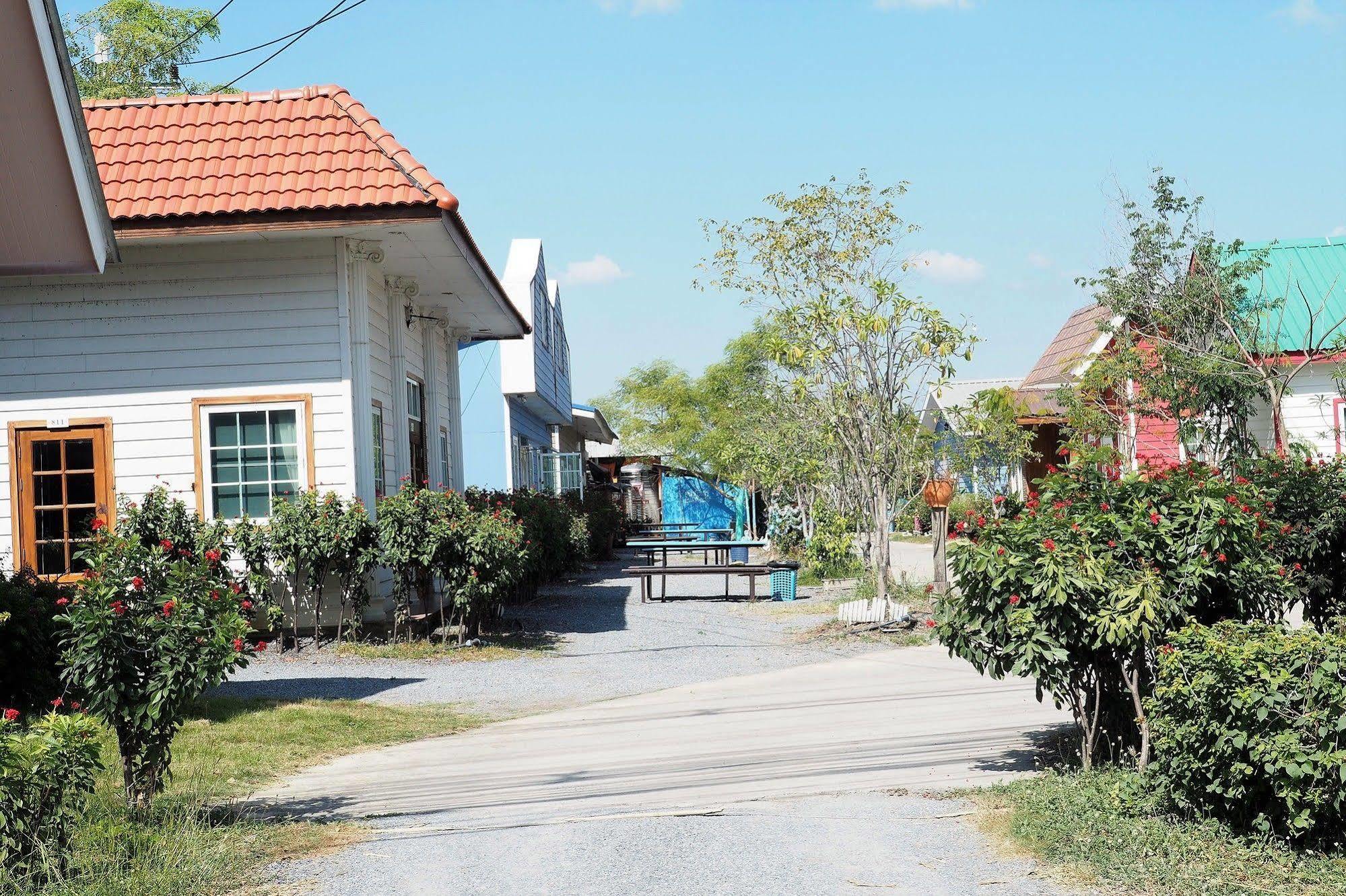 Tonrak Resort Ban Ongkharak Ngoại thất bức ảnh